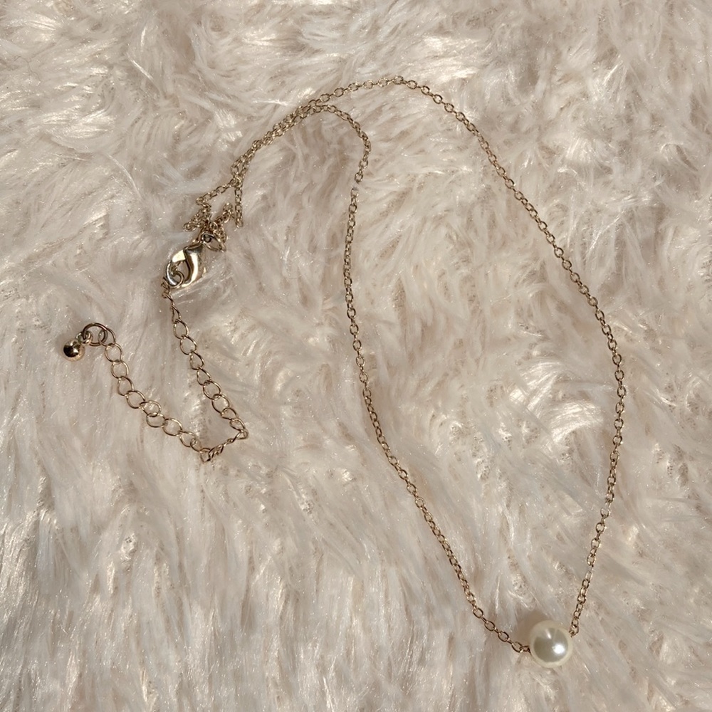 Pearl necklace